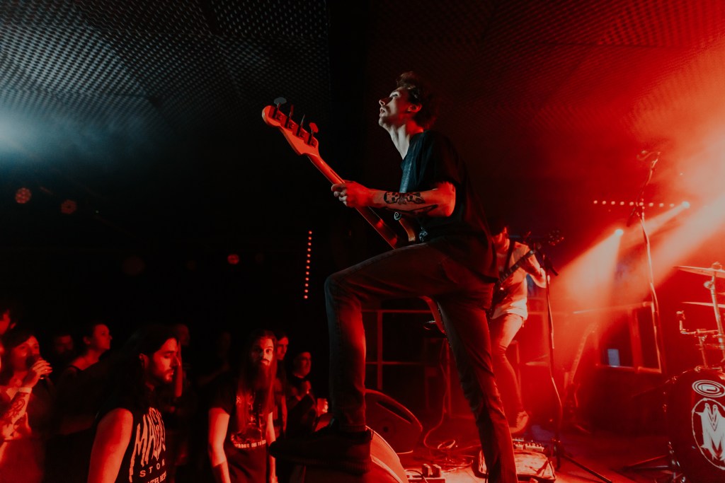 URZAH DETAIL DEBUT ALBUM THE SCORCHING&nbsp;GAZE